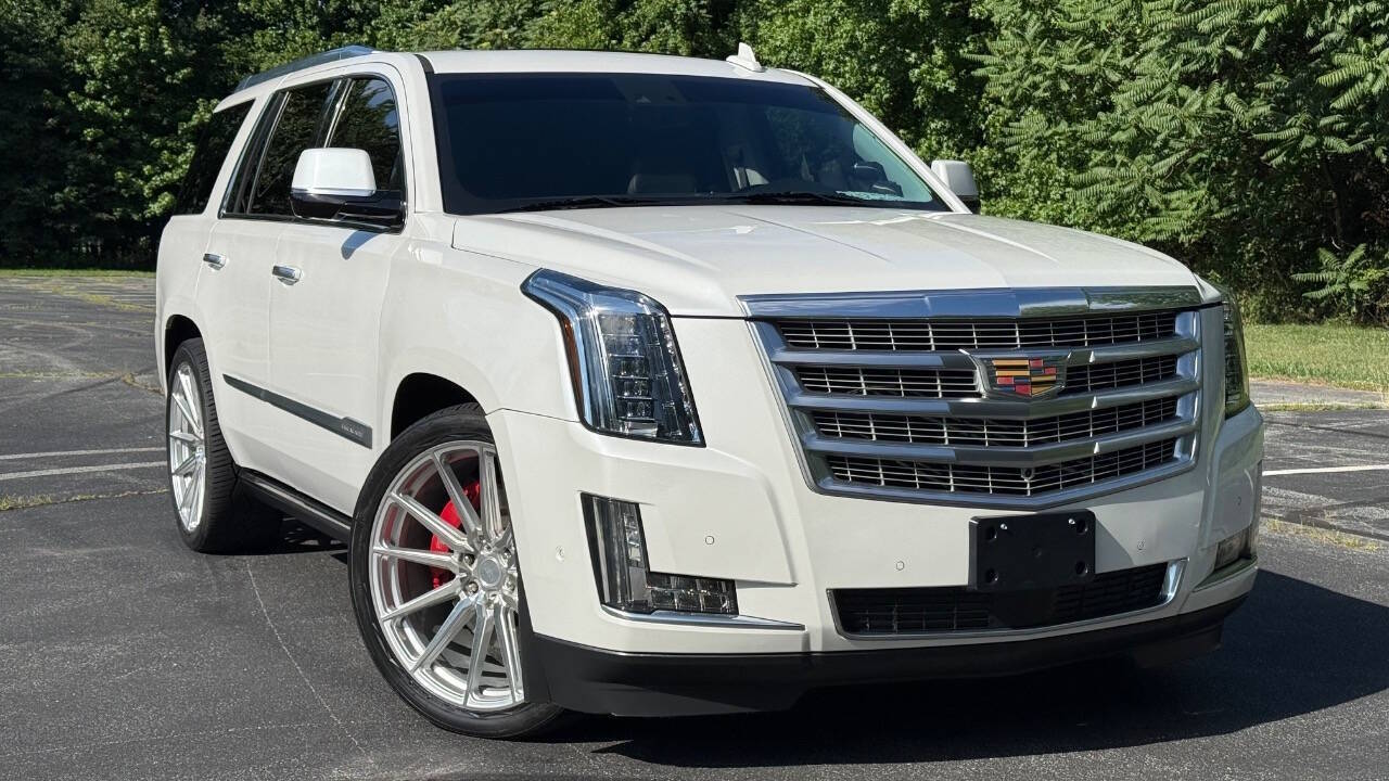 2020 CADILLAC ESCALADE PREMIUM Luxury - 1