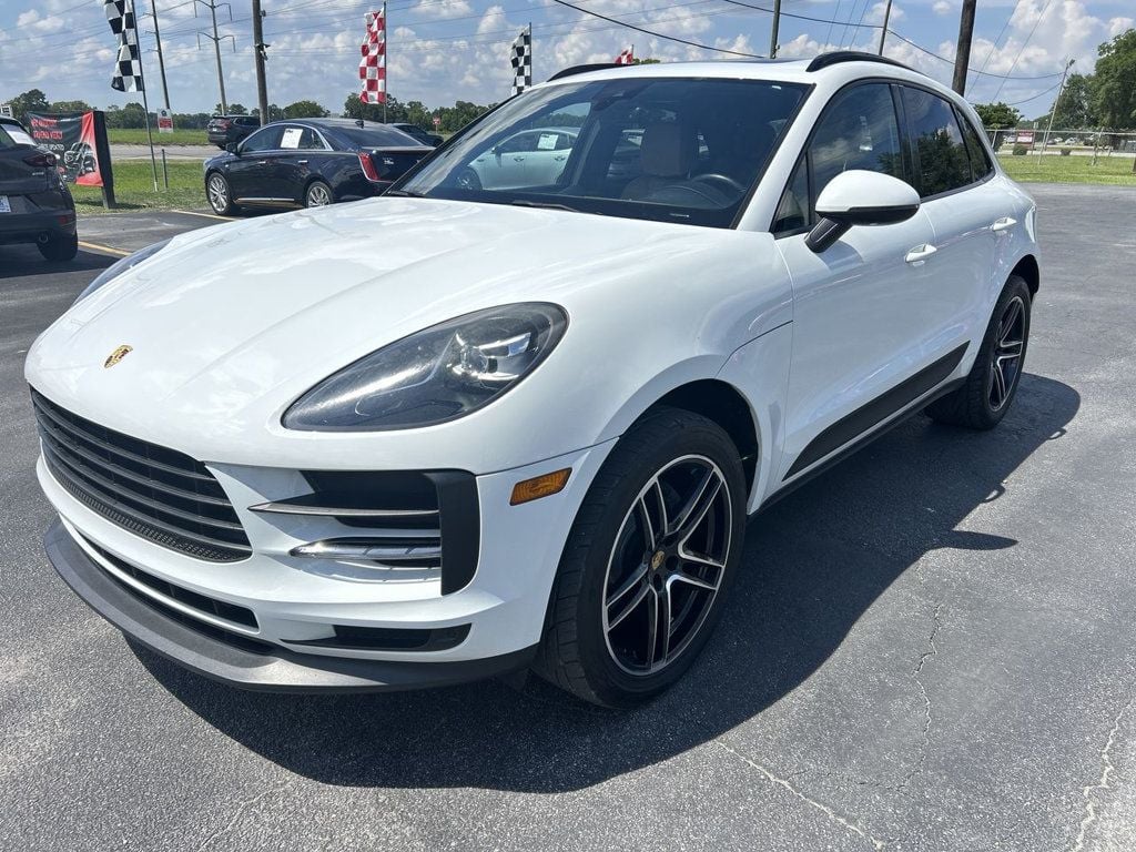 2020 PORSCHE MACAN Base - 1