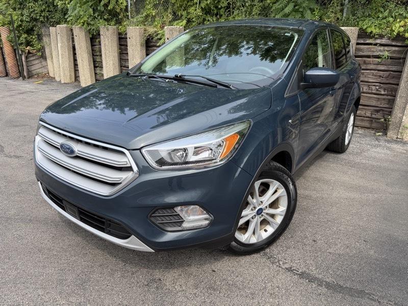 2019 FORD ESCAPE SE - 1