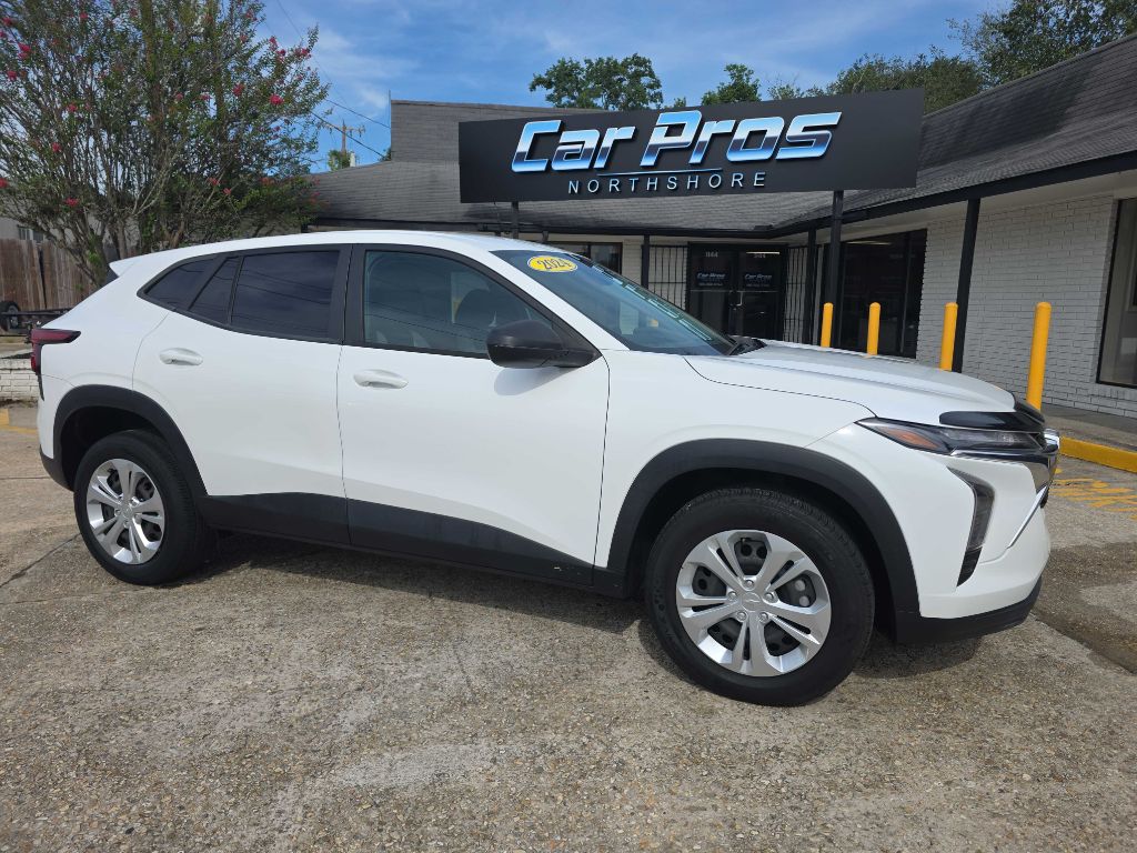 2024 CHEVROLET TRAX LS - 1