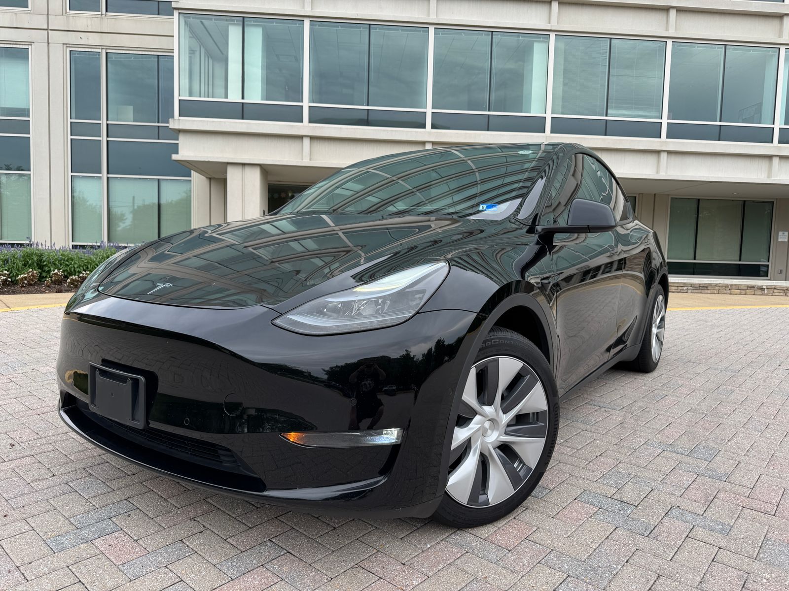 2020 TESLA MODEL Y LONG Range - 1