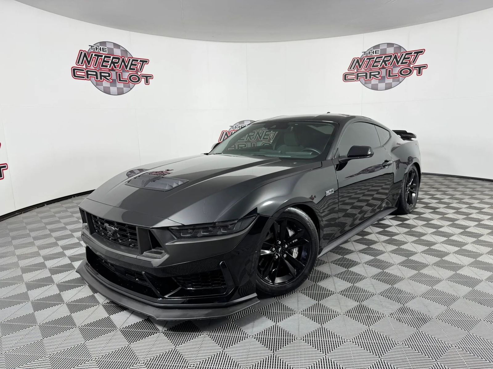 2025 FORD MUSTANG GT - 1