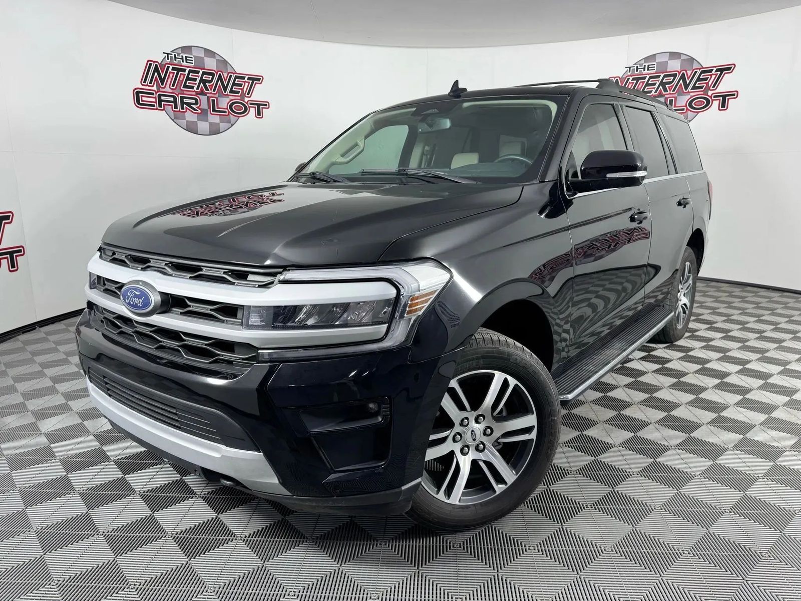 2023 FORD EXPEDITION XLT - 1