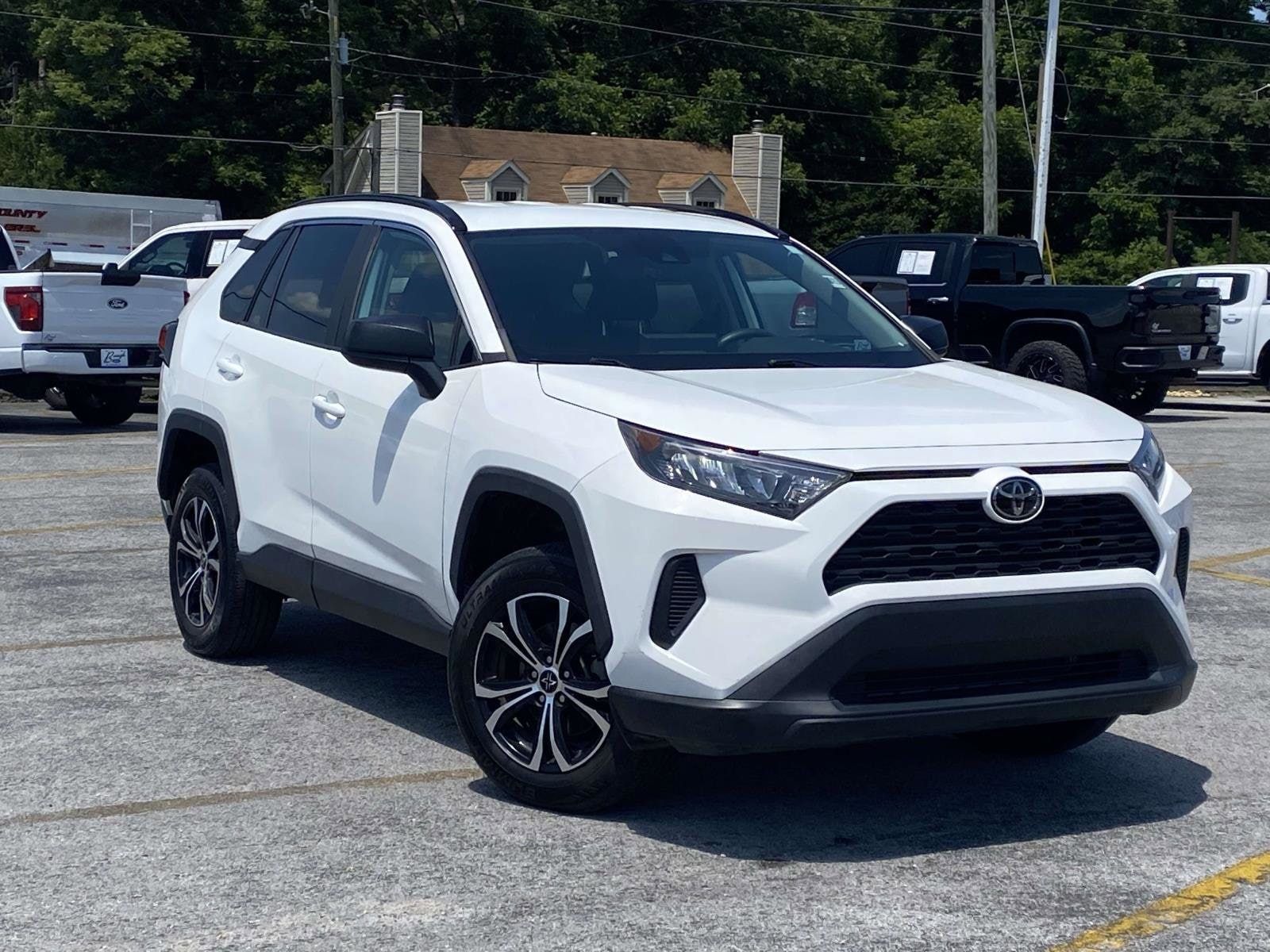 2020 TOYOTA RAV4 LE - 1