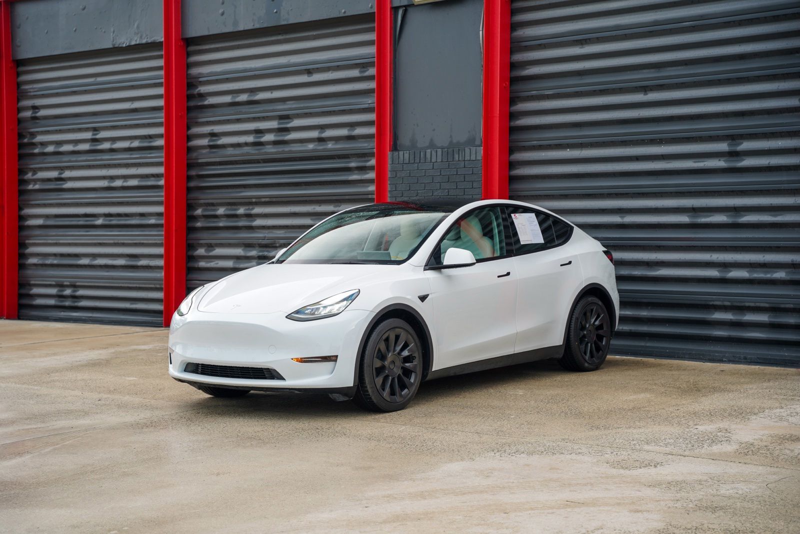2022 TESLA MODEL Y LONG Range - 1