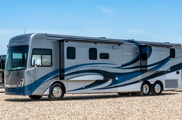 2023 FREIGHTLINER X-LINE - 1