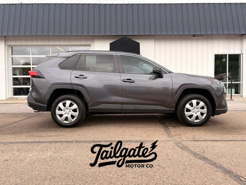 2021 TOYOTA RAV4 LE - 1