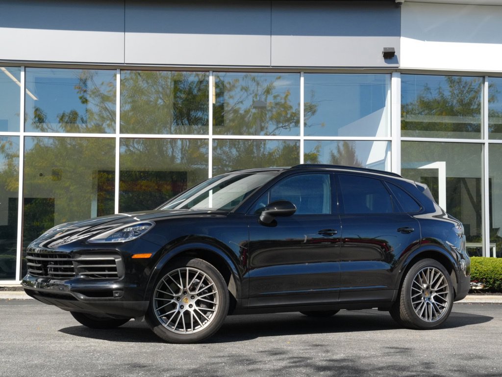 2022 PORSCHE CAYENNE PLATINUM Edition - 1