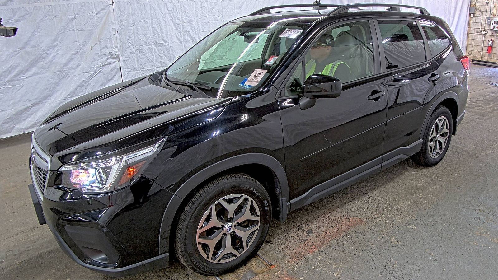 2020 SUBARU FORESTER Premium - 1