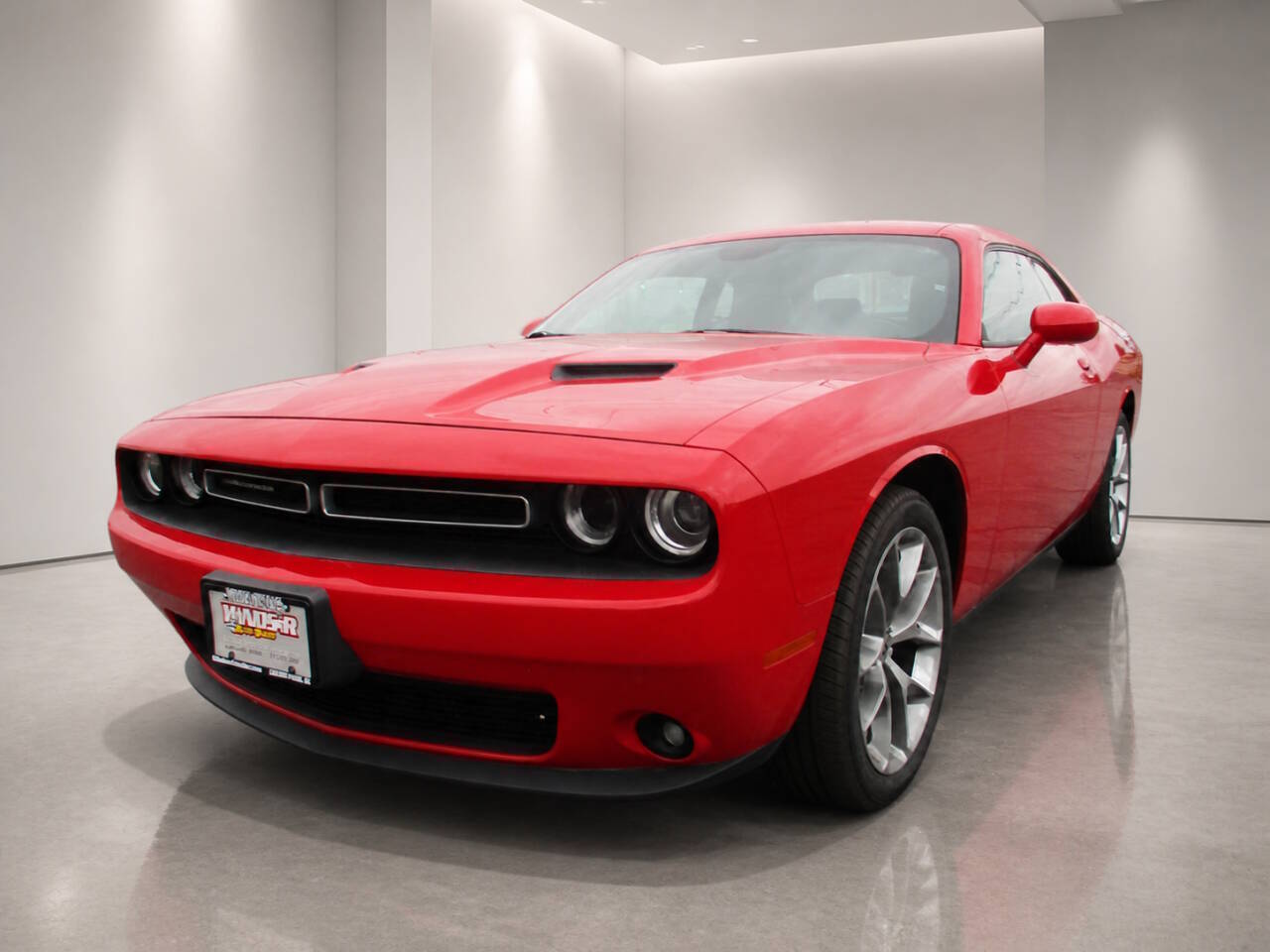 2022 DODGE CHALLENGER SXT - 1
