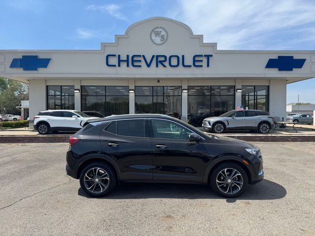 2022 BUICK ENCORE GX Essence - 1