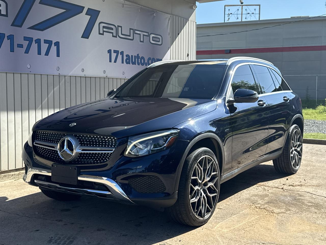 2019 MERCEDES-BENZ GLC GLC 350e - 1