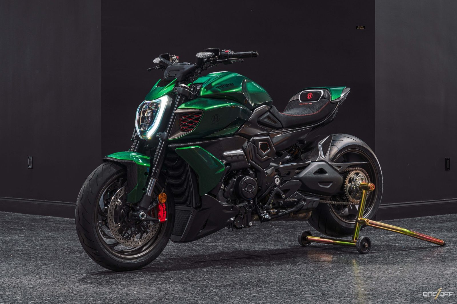 2024 DUCATI DIAVEL - 1