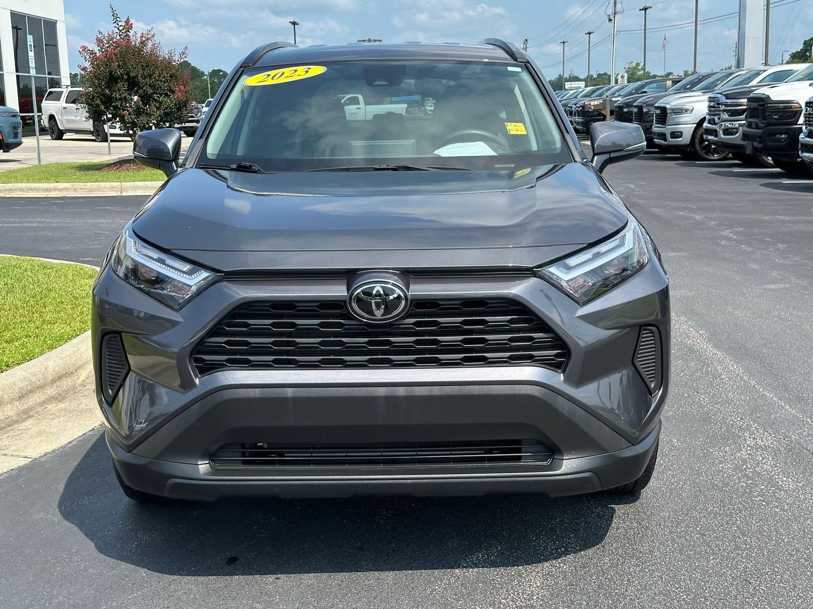 2023 TOYOTA RAV4 XLE - 1