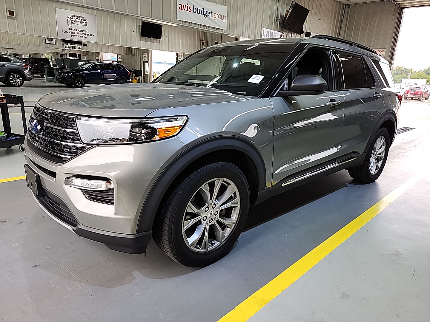 2020 FORD EXPLORER XLT - 1