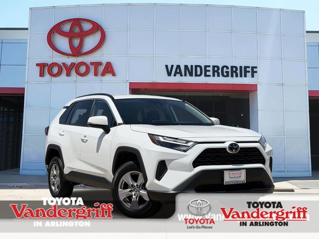 2025 TOYOTA RAV4 XLE - 1