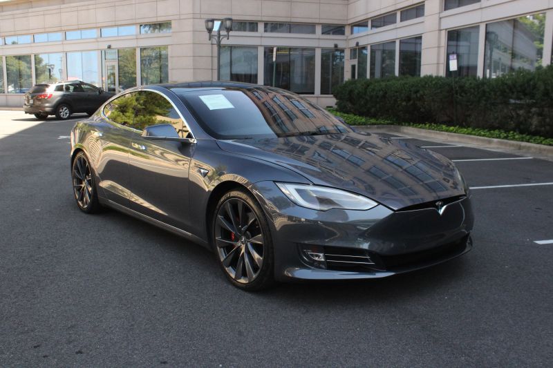2021 TESLA MODEL S Performance - 1