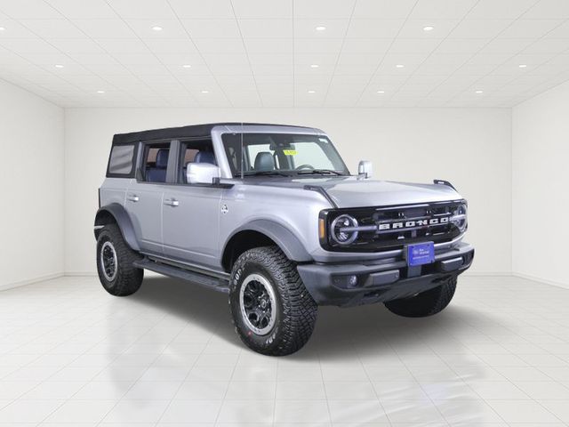 2022 FORD BRONCO OUTER Banks - 1