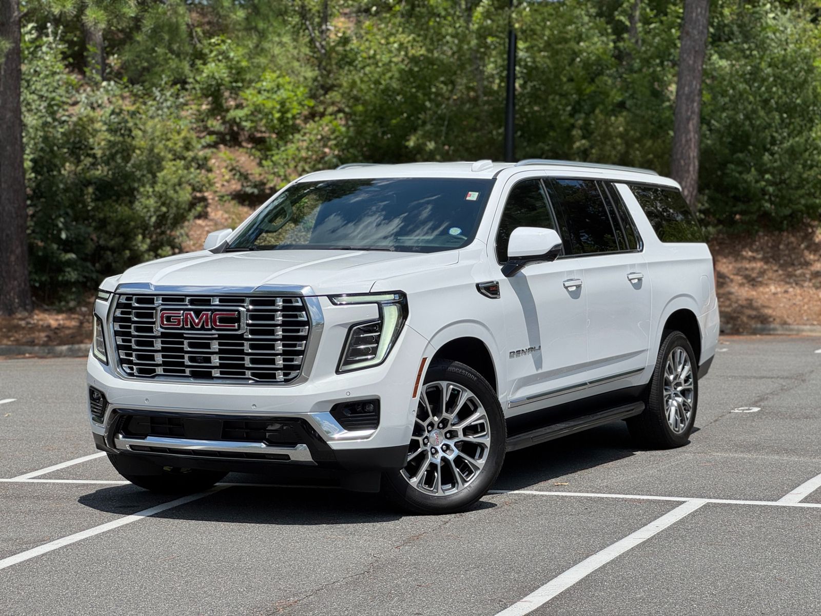 2025 GMC YUKON XL Denali - 1