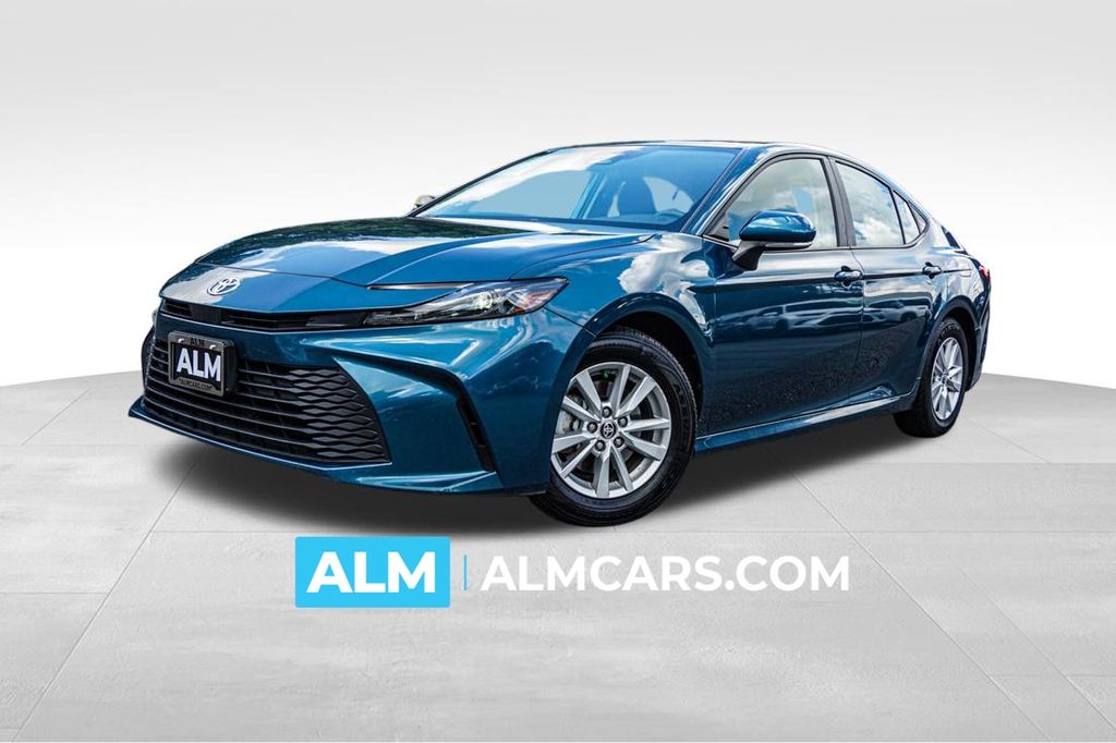 2025 TOYOTA CAMRY LE - 1