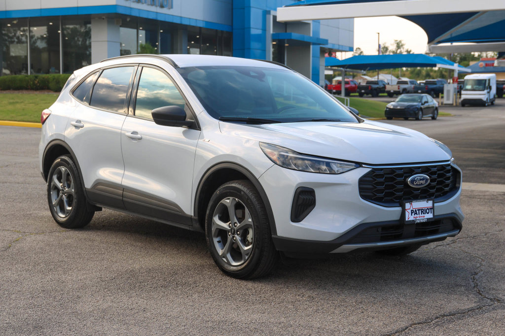2025 FORD ESCAPE ST-Line - 1