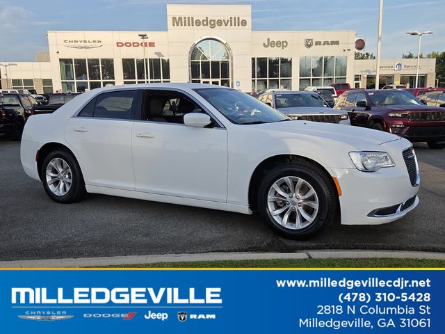 2023 CHRYSLER 300 Touring - 1