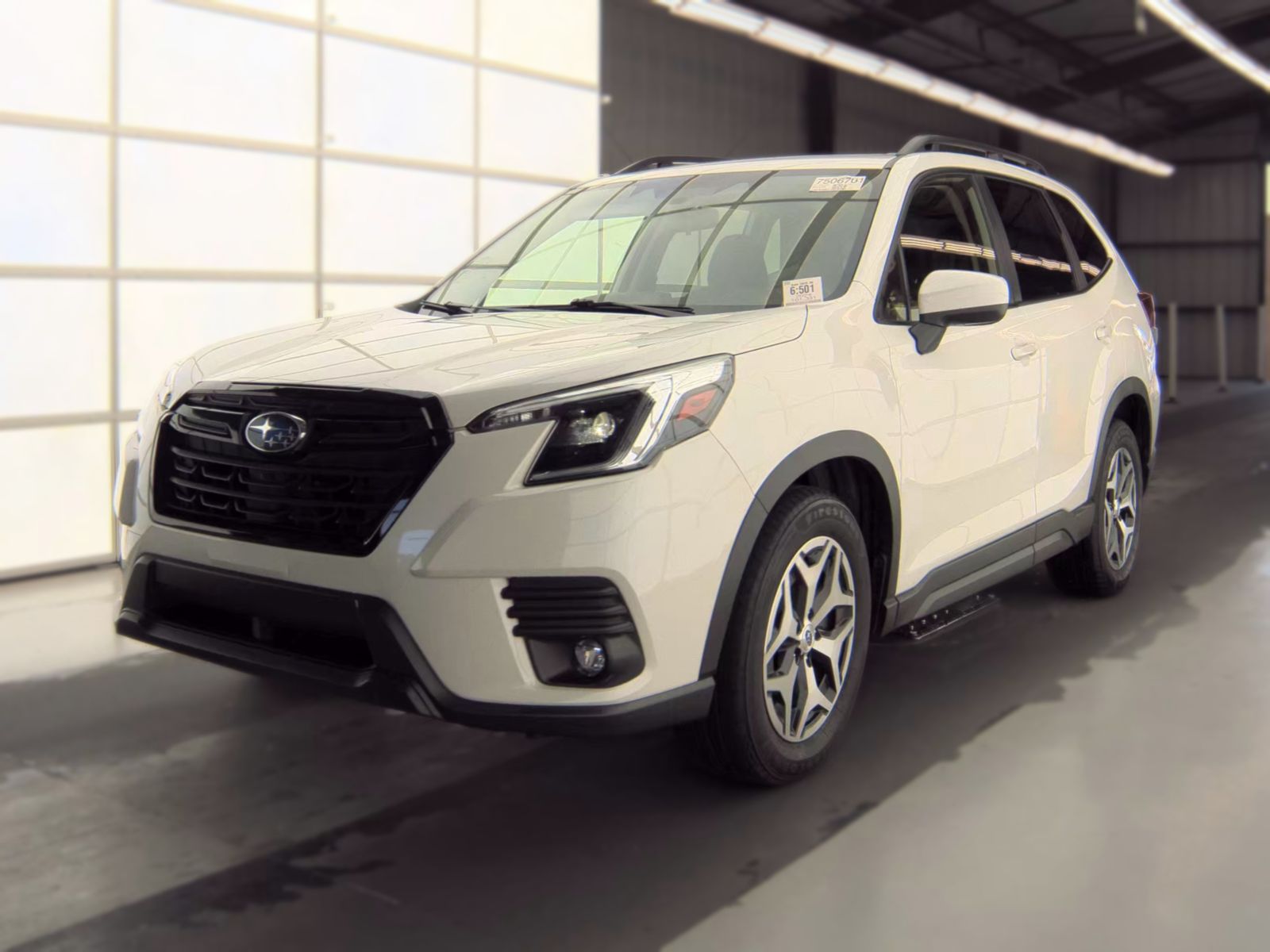 2024 SUBARU FORESTER Premium - 1