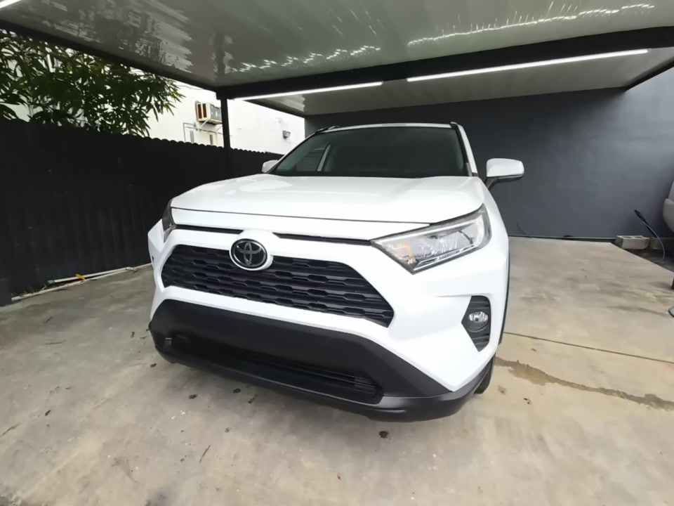 2021 TOYOTA RAV4 XLE - 1