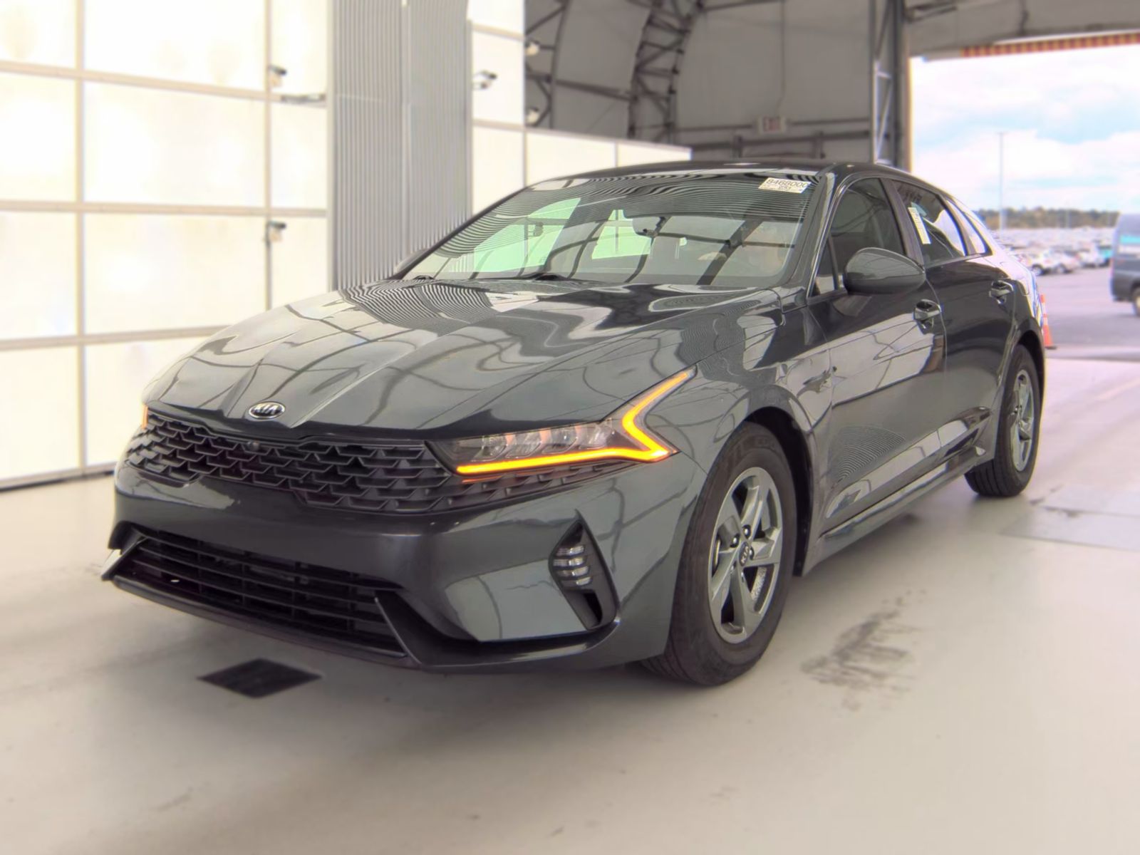 2021 KIA K5 LXS - 1