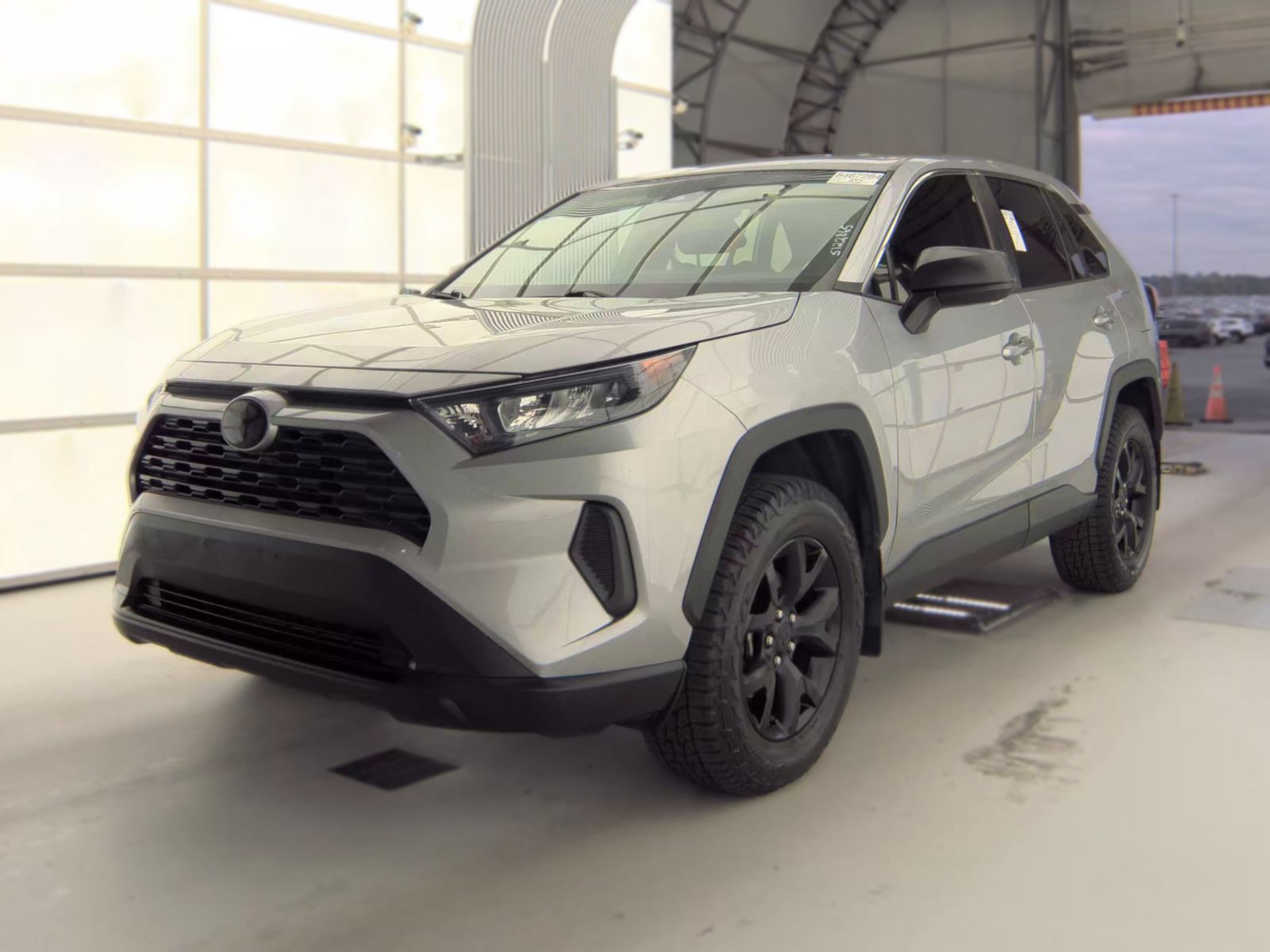 2022 TOYOTA RAV4 LE - 1