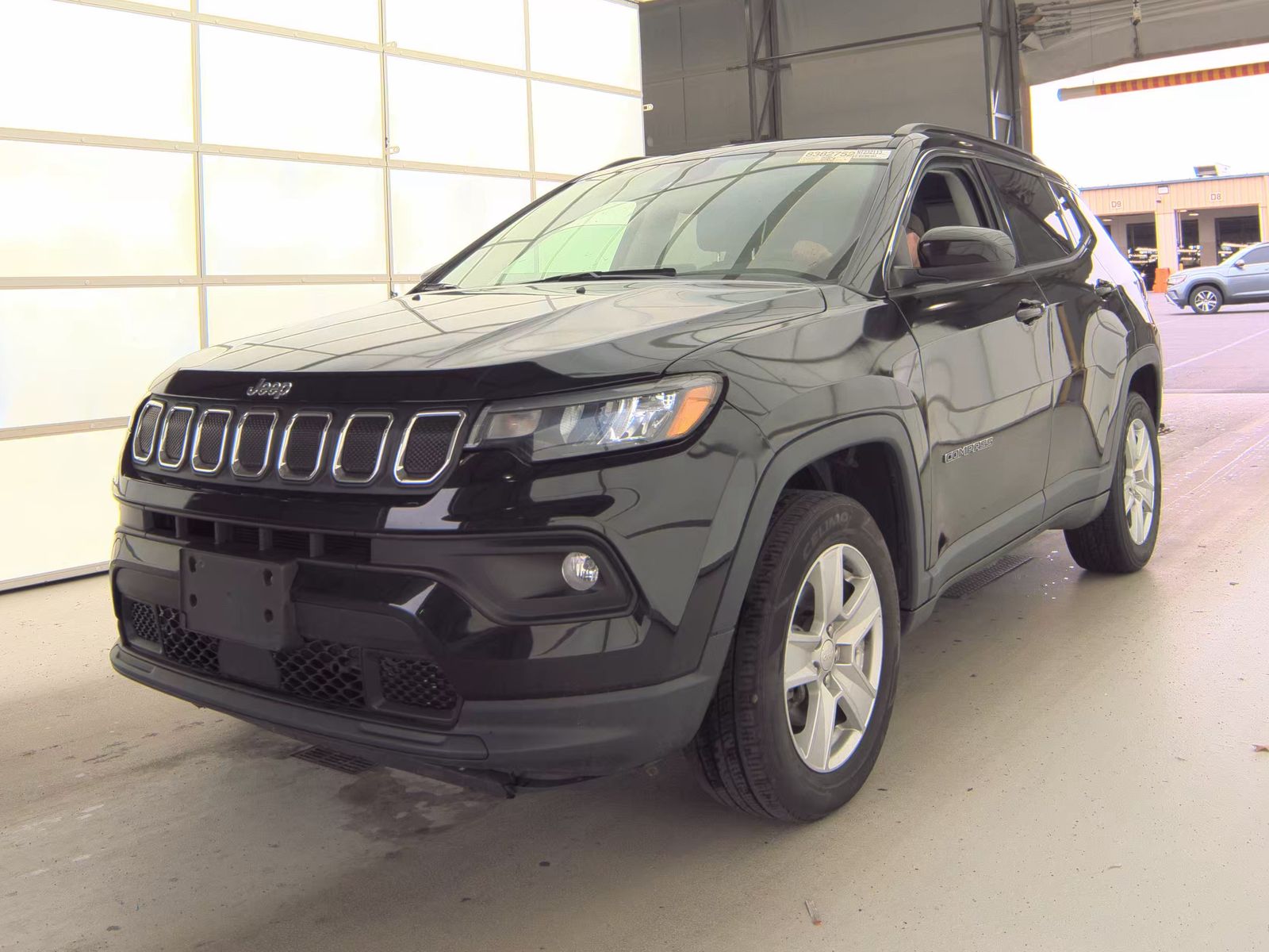 2022 JEEP COMPASS Latitude - 1