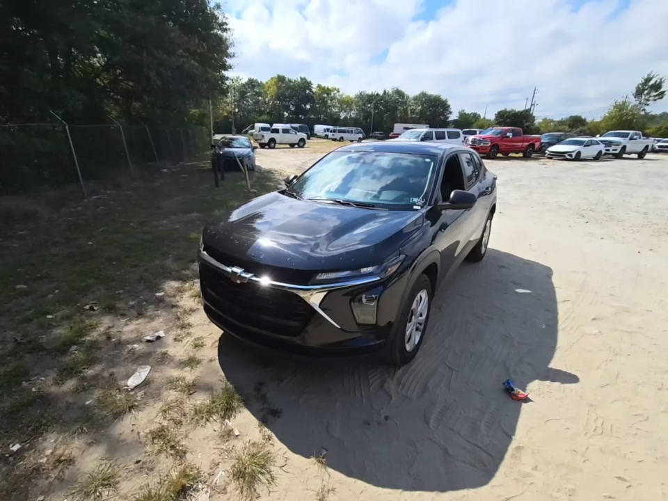 2026 CHEVROLET TRAX LS - 1