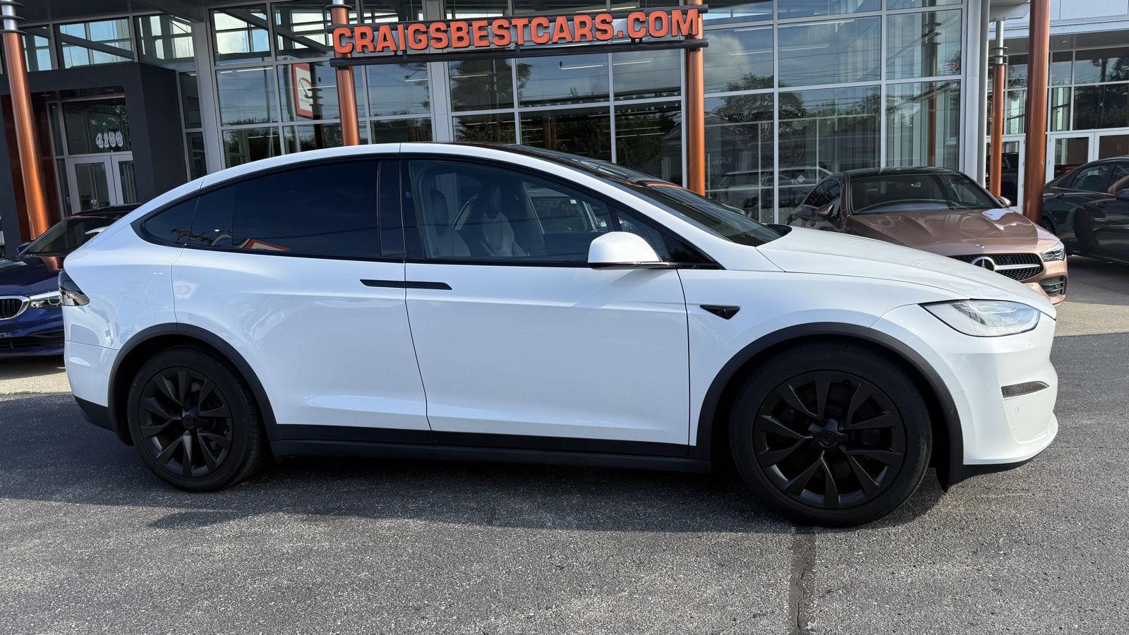 2022 TESLA MODEL X Base - 1