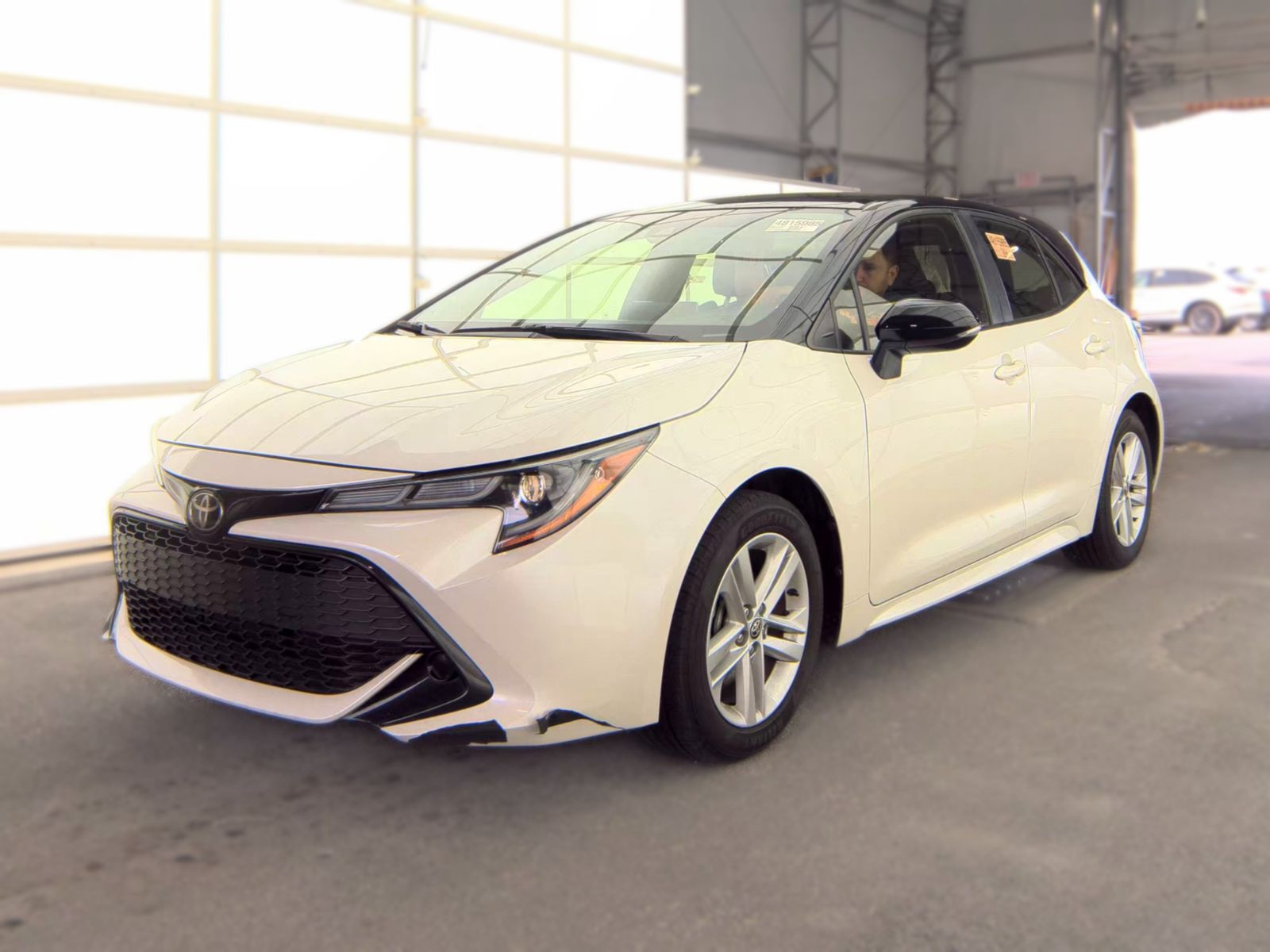 2020 TOYOTA COROLLA SE - 1