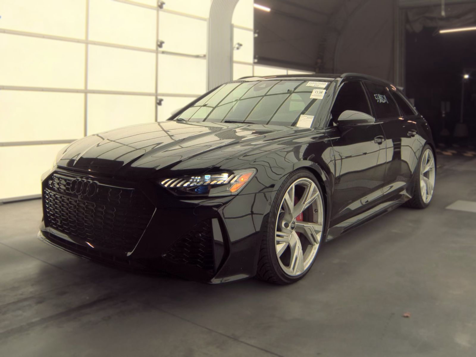 2021 AUDI RS 6 Base - 1