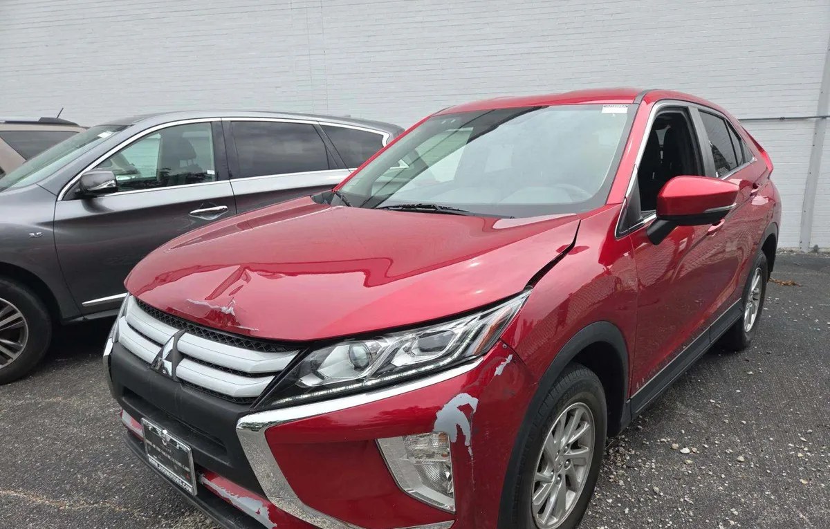 2019 MITSUBISHI ECLIPSE CROSS ES - 1