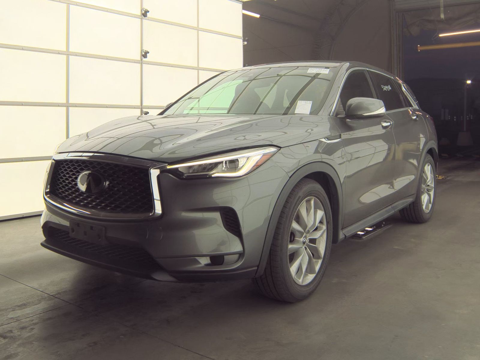 2019 INFINITI QX50 PURE - 1
