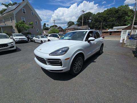 2023 PORSCHE CAYENNE PLATINUM Edition - 1