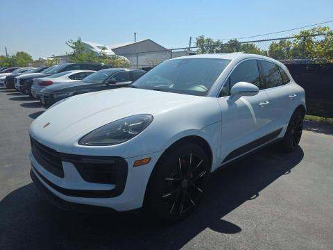 2022 PORSCHE MACAN S - 1
