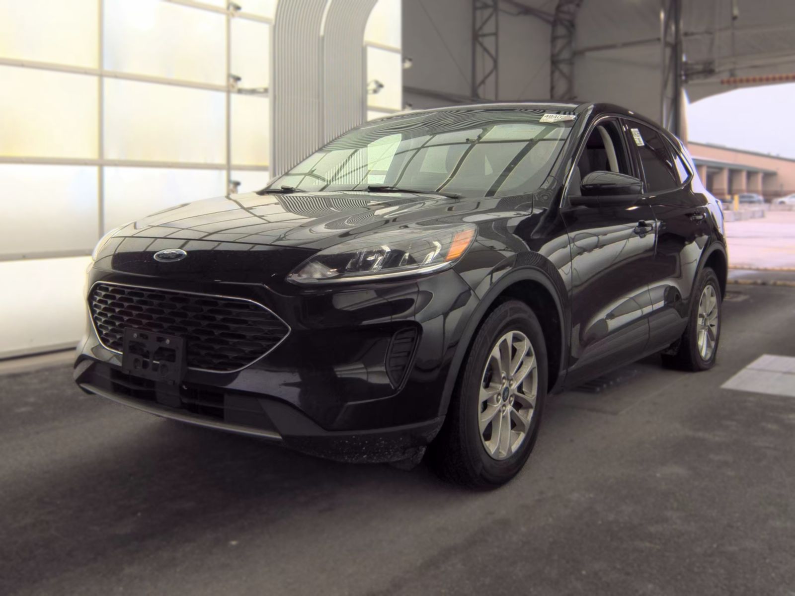 2021 FORD ESCAPE HYBRID SE - 1
