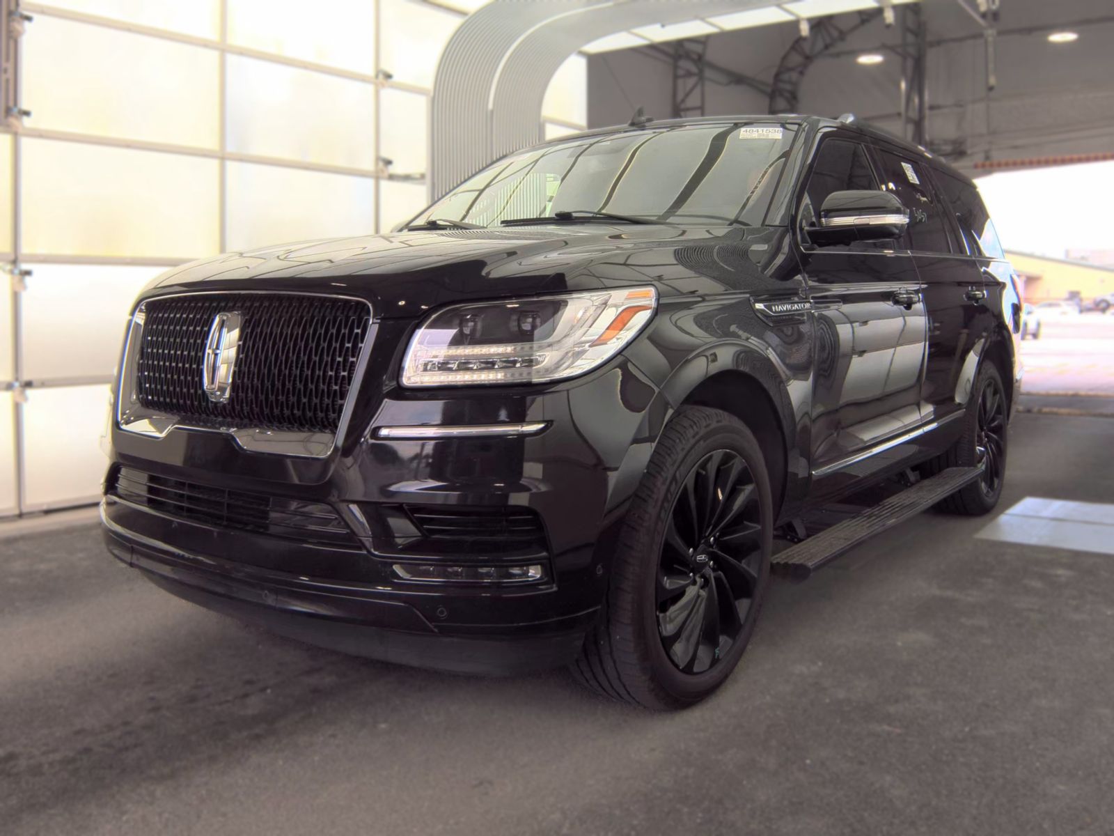 2021 LINCOLN NAVIGATOR Reserve - 1