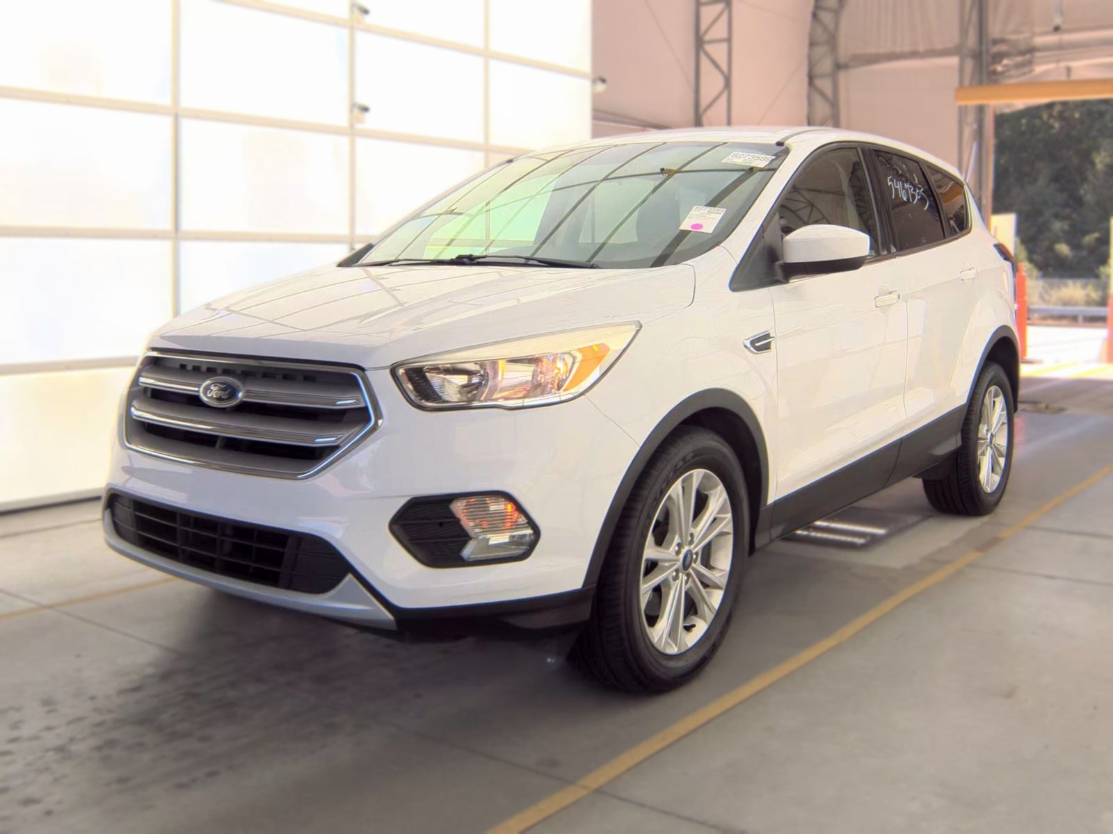 2019 FORD ESCAPE SE - 1