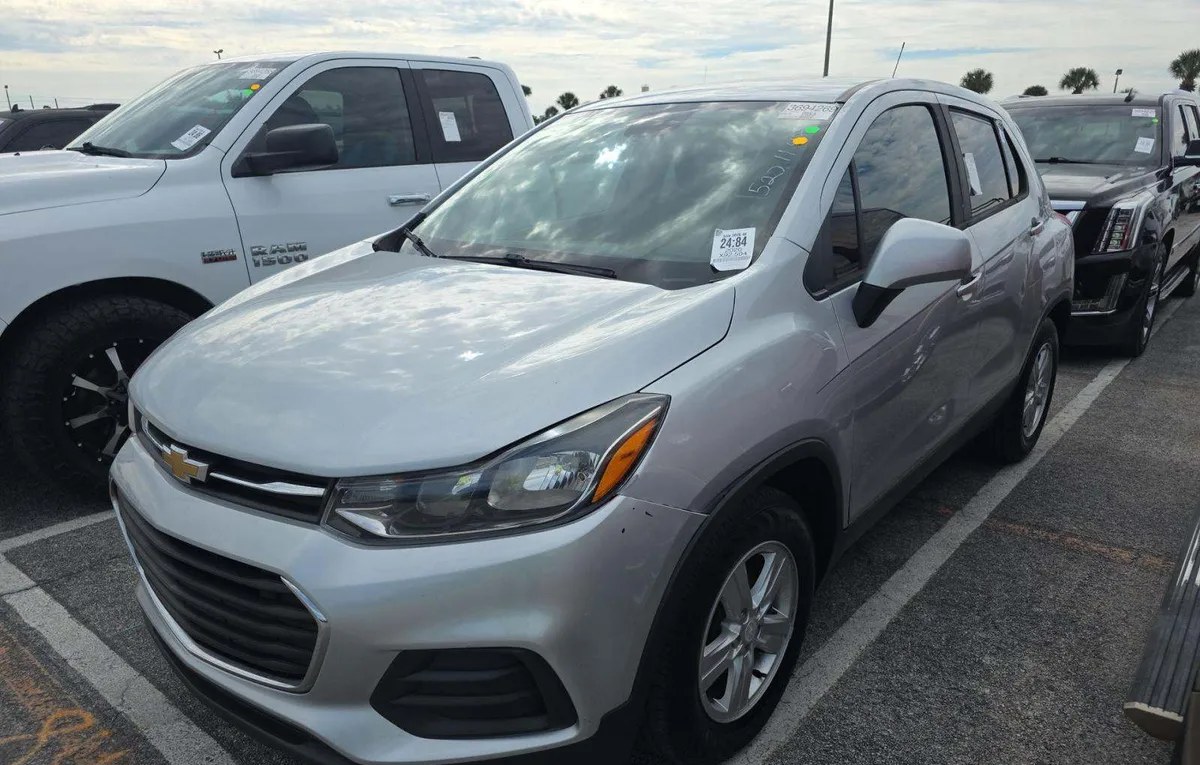 2020 CHEVROLET TRAX LS - 1
