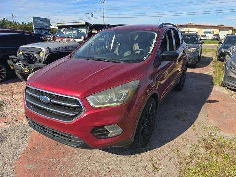2017 FORD ESCAPE SE - 1