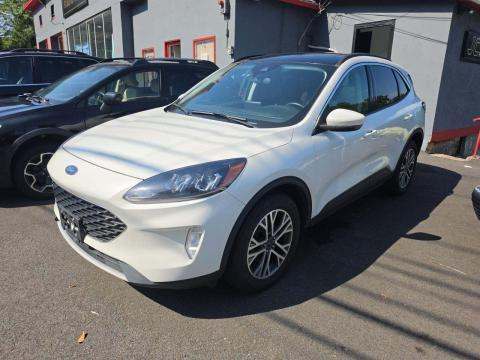 2022 FORD ESCAPE SEL - 1