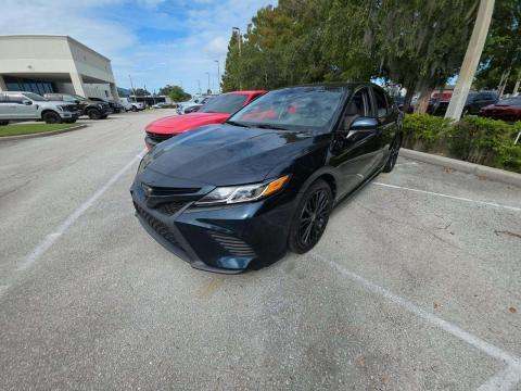 2020 TOYOTA CAMRY SE - 1