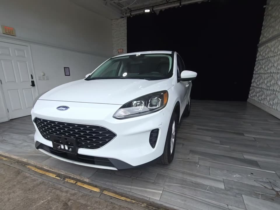 2021 FORD ESCAPE SE - 1