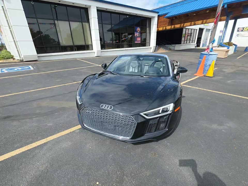 2018 AUDI R8 V10 - 1