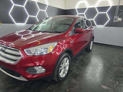 2019 FORD ESCAPE SE - 1