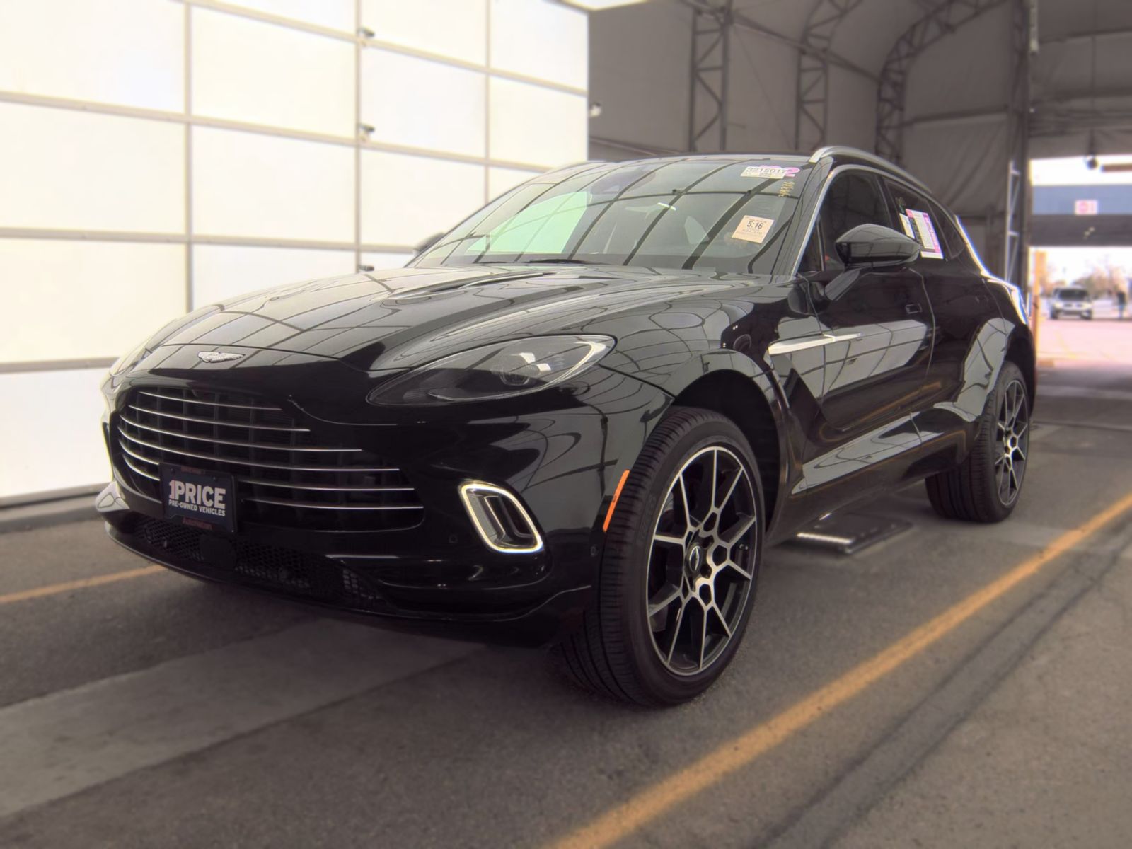 2022 ASTON MARTIN DBX Base - 1
